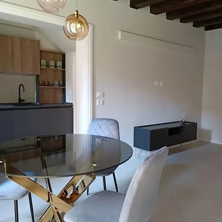 Apartment Ca' Amaltea Canal View